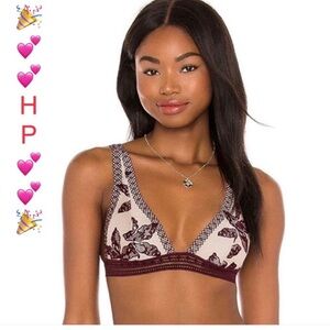 HP 🆕 NWT Free People Burgundy Color Alia Bralette size XS